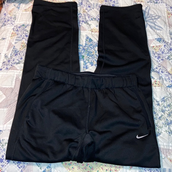 Nike Pants - Women’s Nike lined joggers XS EUC